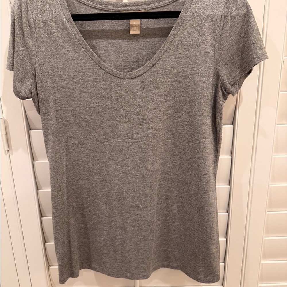 Banana Republic Heather Gray Short Sleeve Tee